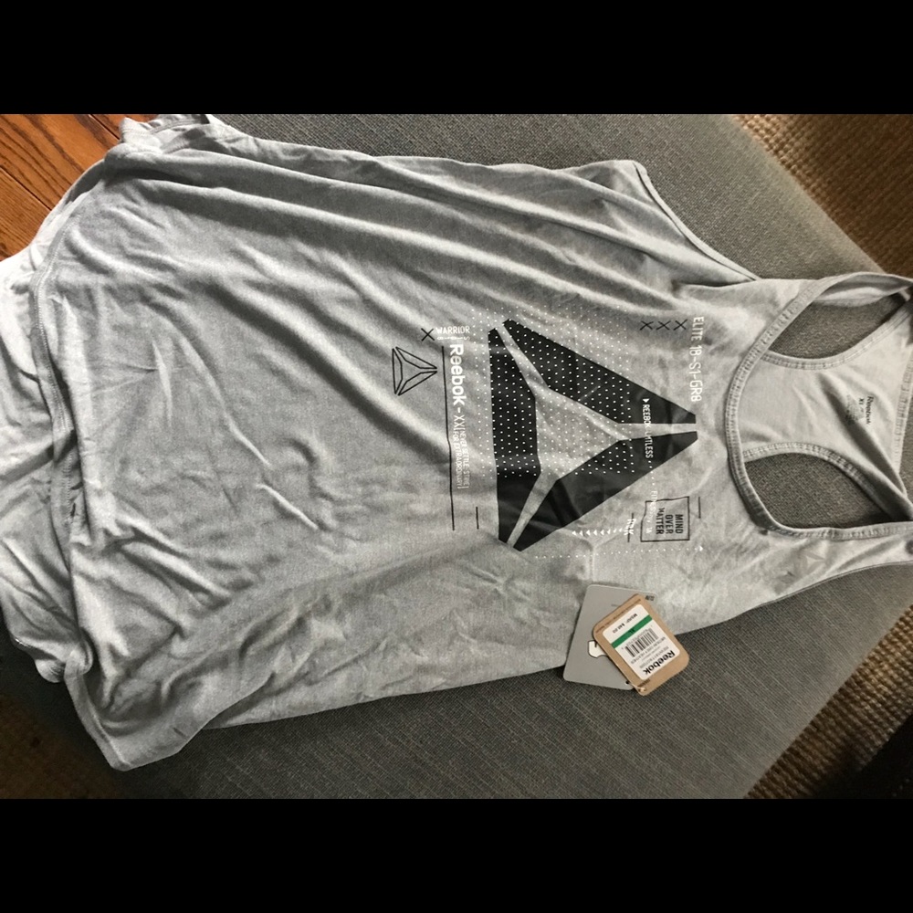 Womens xl Reebok racer tank nwt retail $40